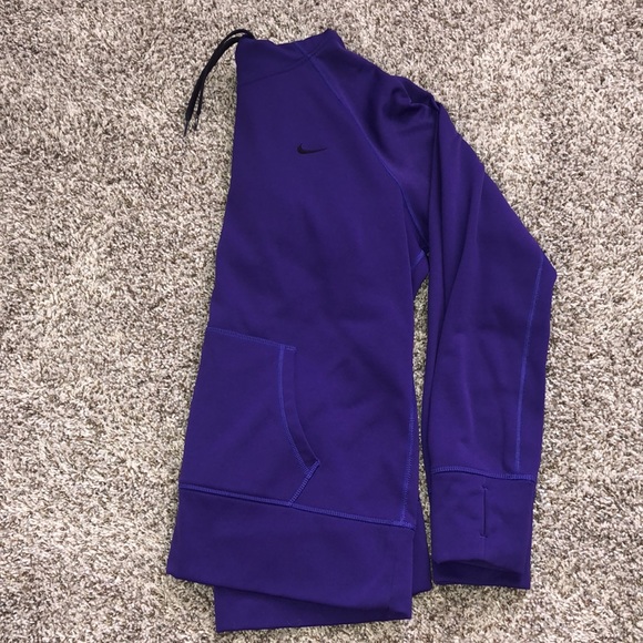 Nike Sweatshirt - Picture 3 of 4